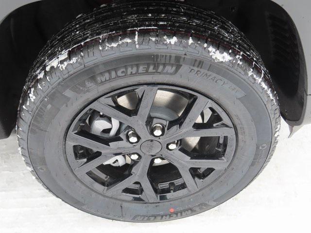 new 2025 Jeep Grand Cherokee car, priced at $45,500