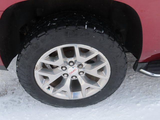 used 2019 GMC Yukon car, priced at $25,957