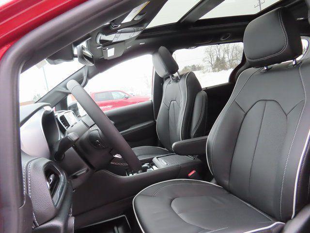 new 2026 Chrysler Pacifica car, priced at $51,513