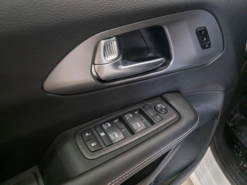 new 2026 Chrysler Pacifica car, priced at $41,440
