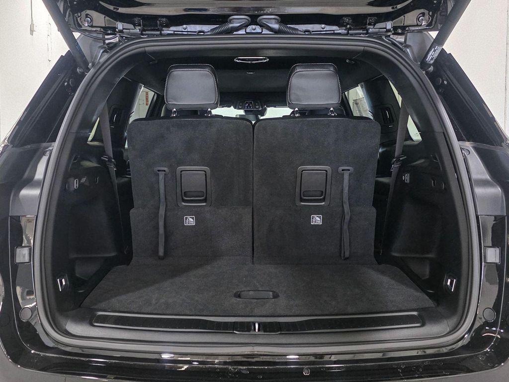 new 2025 Jeep Grand Cherokee L car, priced at $49,828