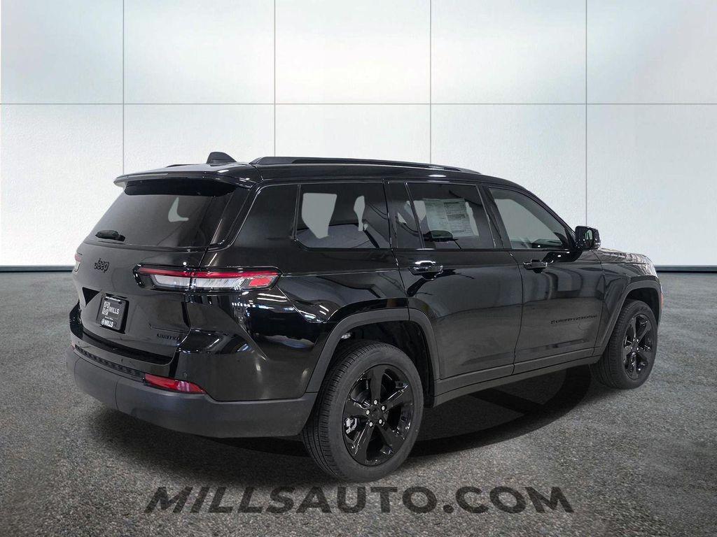new 2025 Jeep Grand Cherokee L car, priced at $49,828