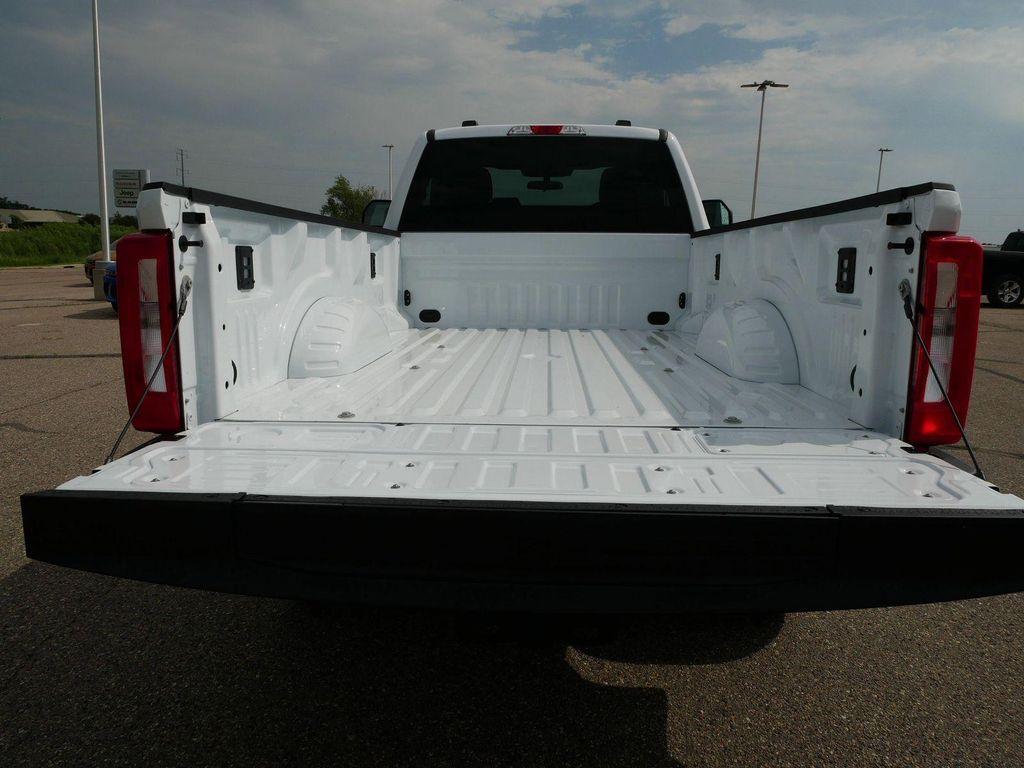 new 2025 Ford F-350 car, priced at $49,606