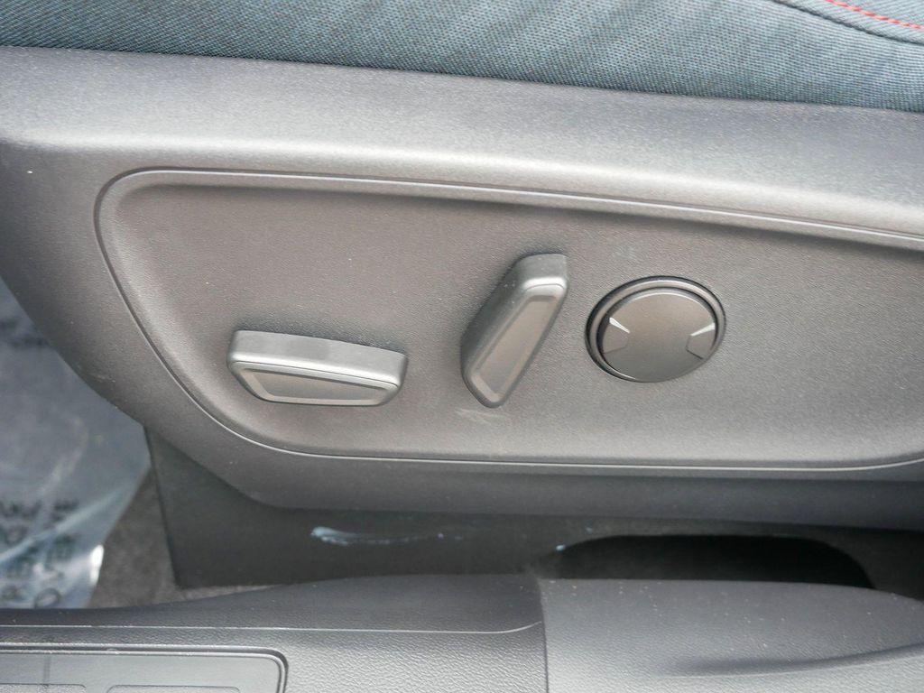 new 2025 Ford Bronco Sport car, priced at $33,310