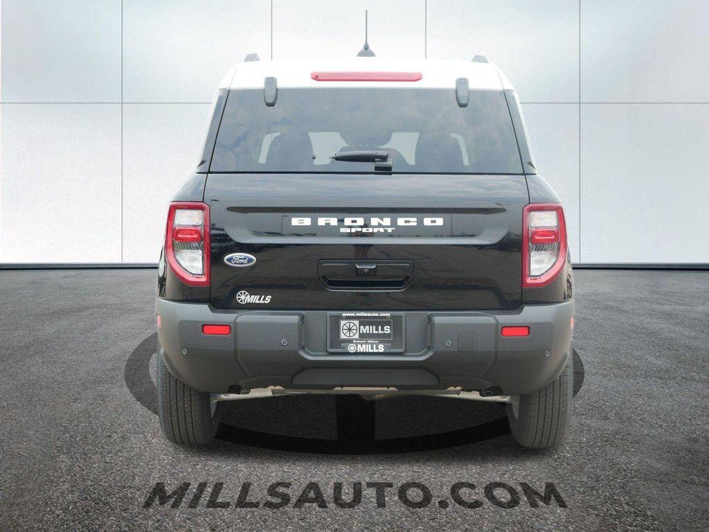 new 2025 Ford Bronco Sport car, priced at $33,310