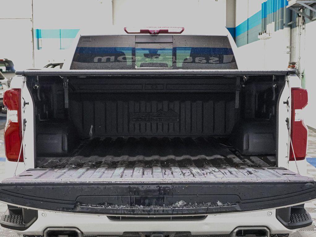 used 2021 Chevrolet Silverado 1500 car, priced at $33,991