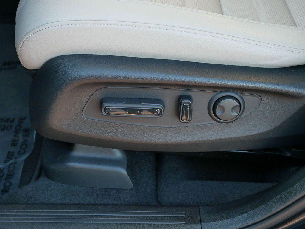 used 2024 Honda CR-V car, priced at $30,991