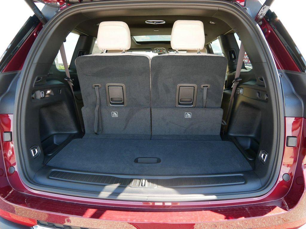 new 2025 Jeep Grand Cherokee L car, priced at $51,347