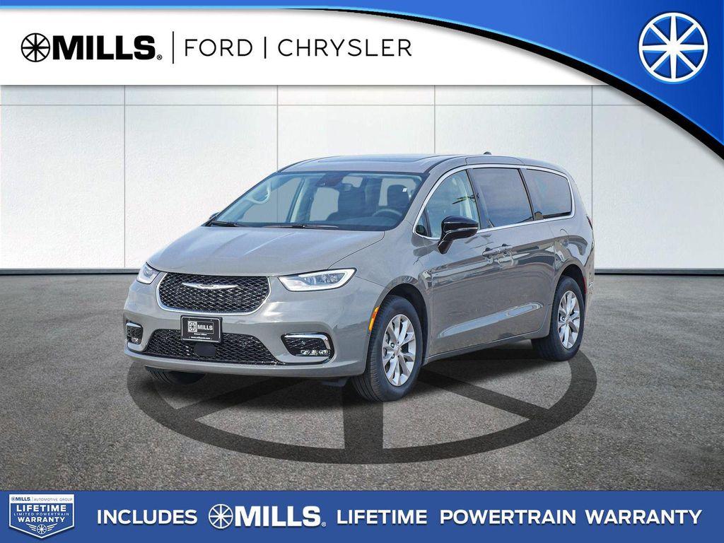 new 2024 Chrysler Pacifica car, priced at $41,491