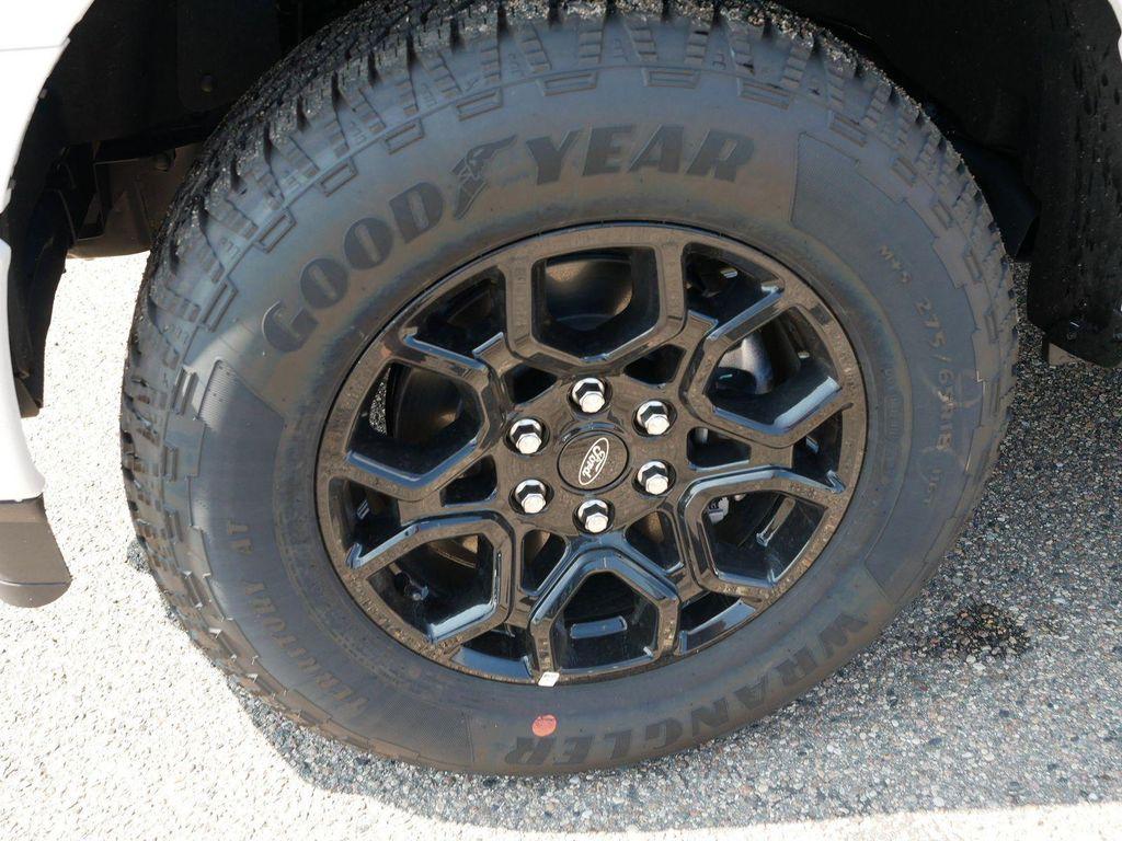 new 2025 Ford F-150 car, priced at $53,862