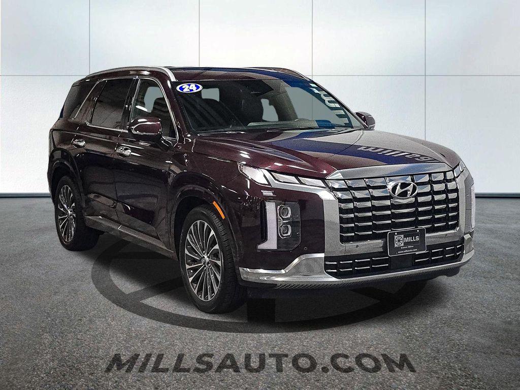 used 2024 Hyundai Palisade car, priced at $34,991