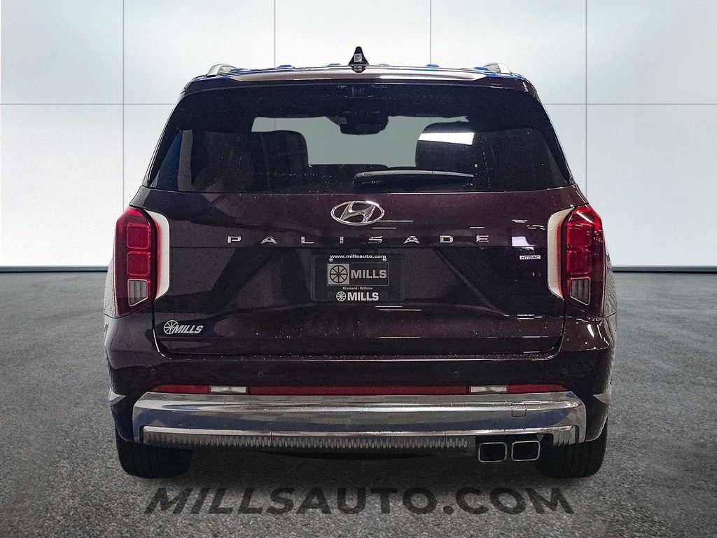 used 2024 Hyundai Palisade car, priced at $34,991