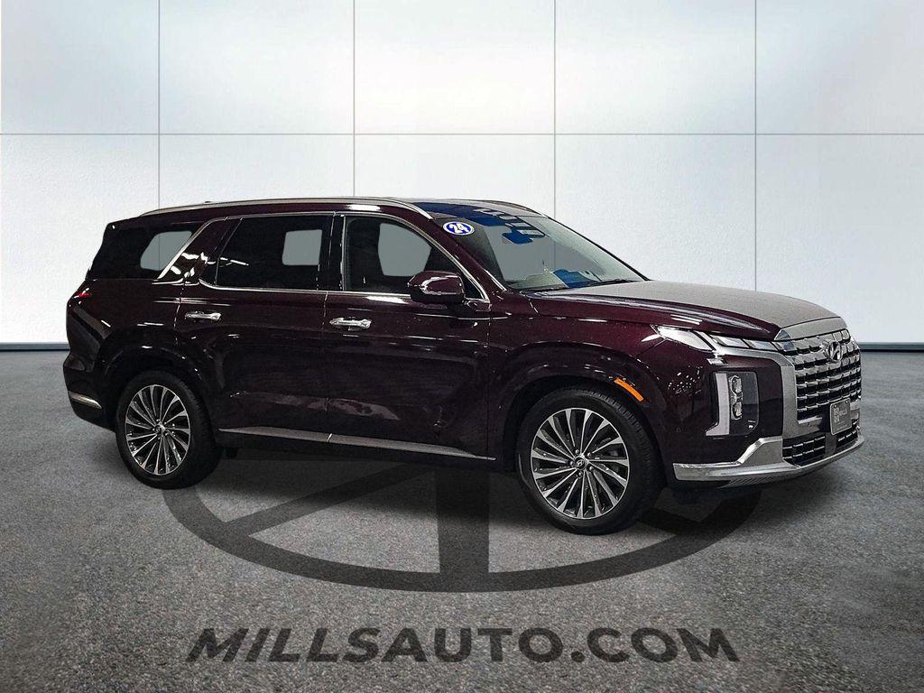 used 2024 Hyundai Palisade car, priced at $34,991