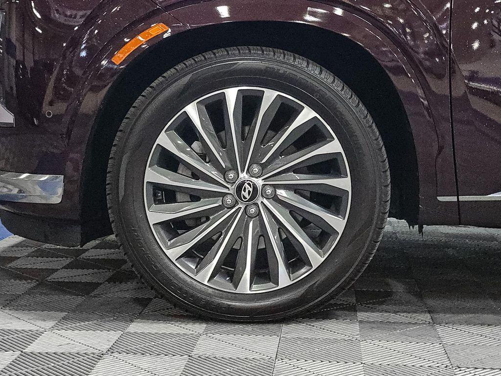 used 2024 Hyundai Palisade car, priced at $34,991