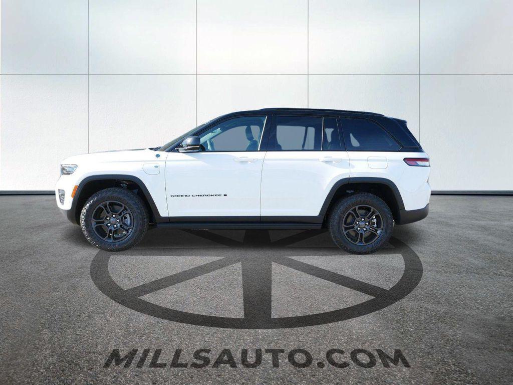 new 2024 Jeep Grand Cherokee 4xe car, priced at $74,116
