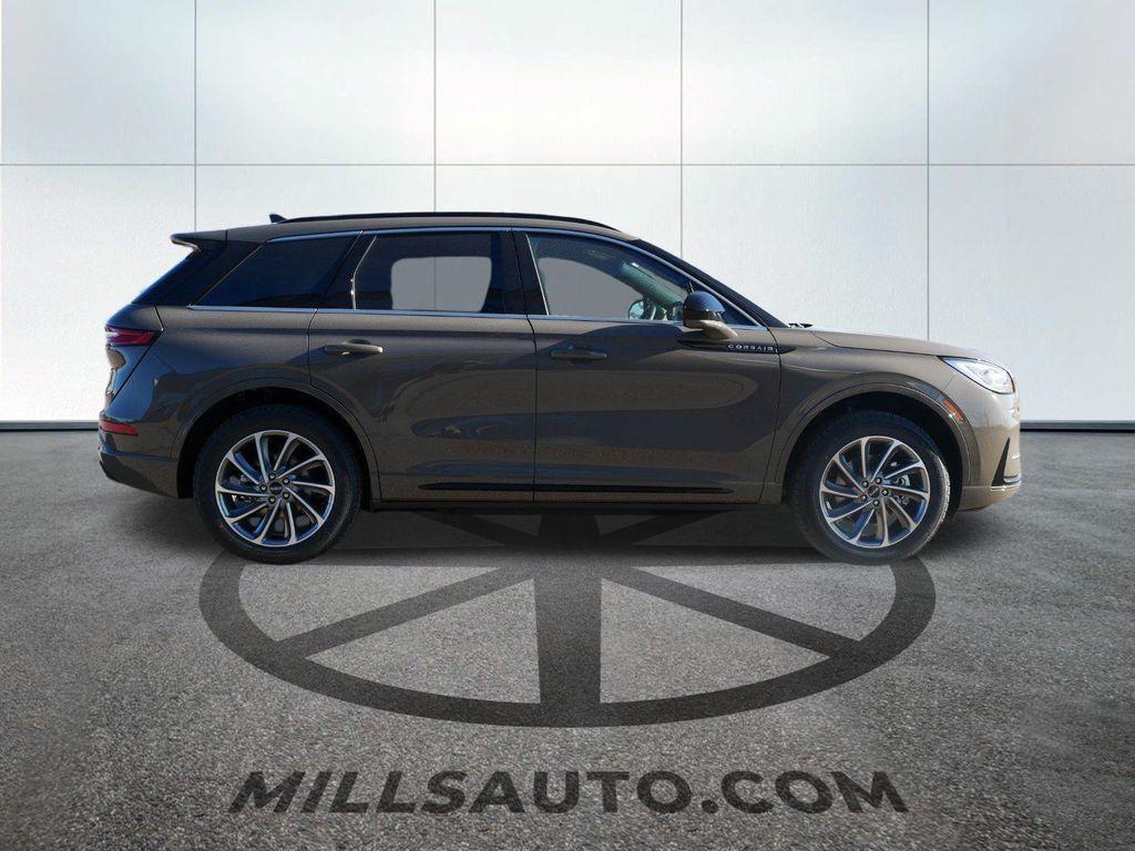 new 2025 Lincoln Corsair car, priced at $50,352