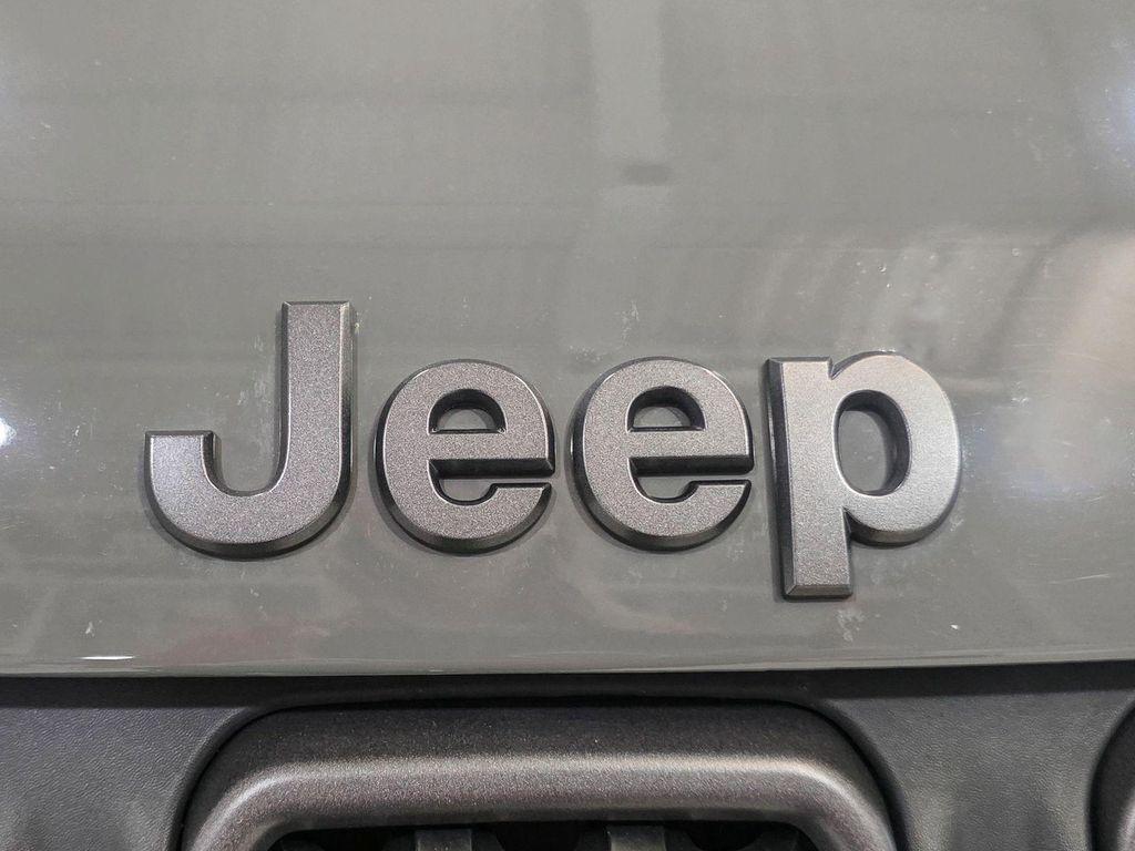 used 2023 Jeep Compass car, priced at $23,519