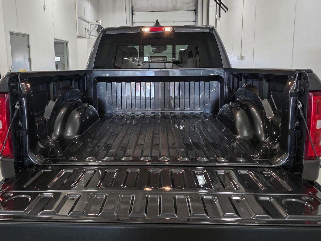 new 2026 Ram 1500 car, priced at $61,619