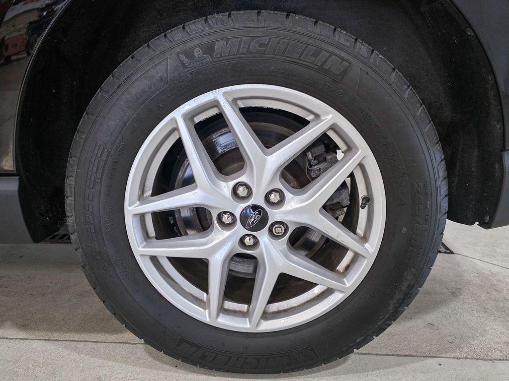 used 2024 Ford Edge car, priced at $28,427
