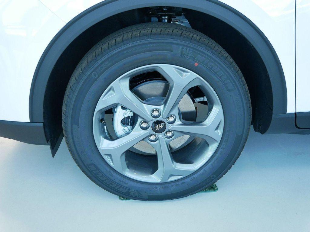 new 2025 Ford Escape car, priced at $36,915