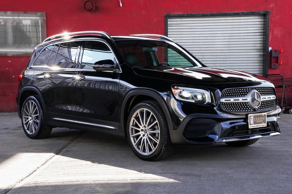 used 2021 Mercedes-Benz GLB 250 car, priced at $23,783
