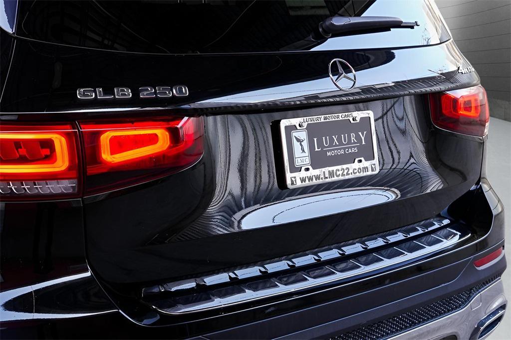 used 2021 Mercedes-Benz GLB 250 car, priced at $23,783