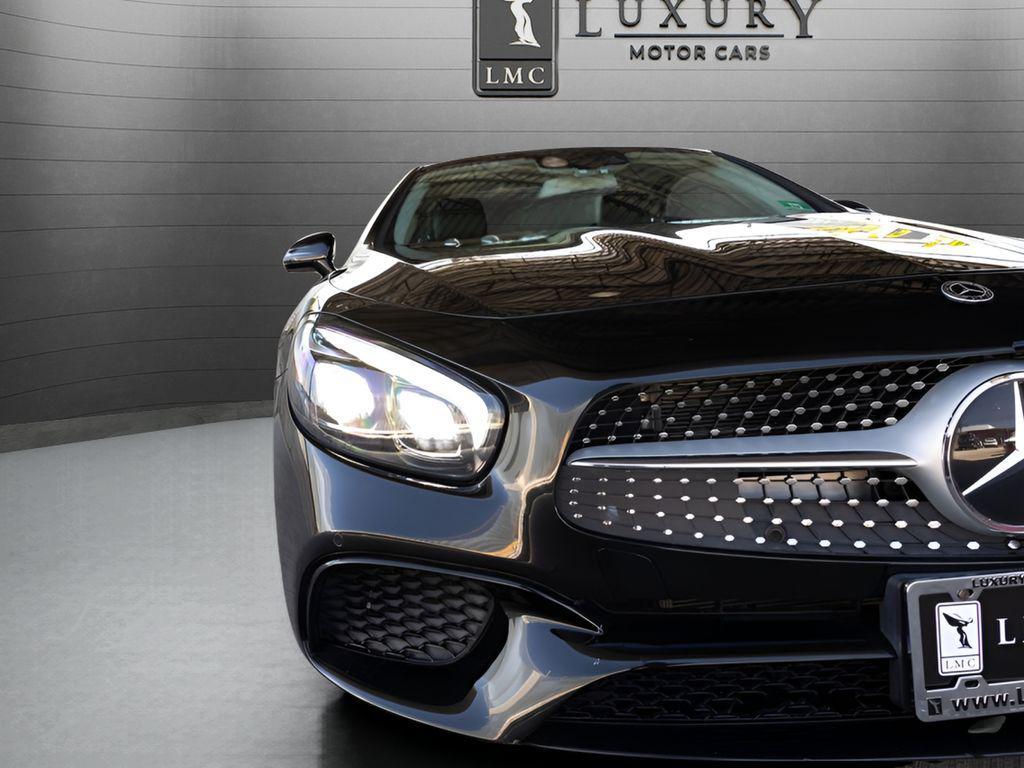 used 2019 Mercedes-Benz SL 450 car, priced at $38,700