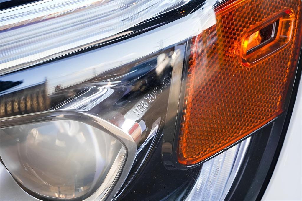 used 2020 Mercedes-Benz GLB 250 car, priced at $20,193