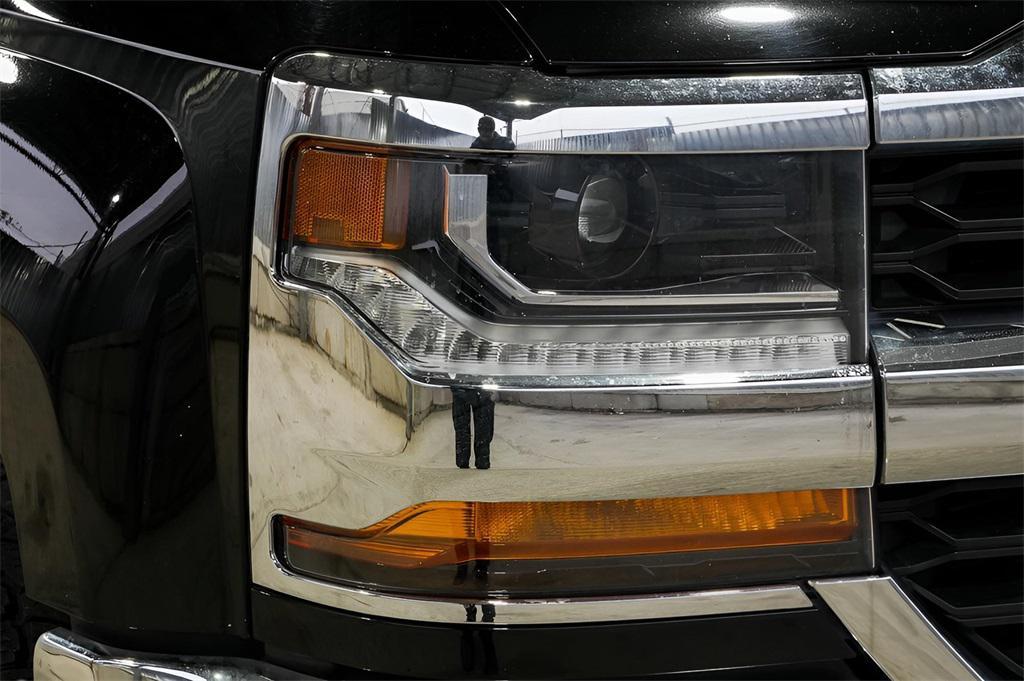 used 2018 Chevrolet Silverado 1500 car, priced at $17,787