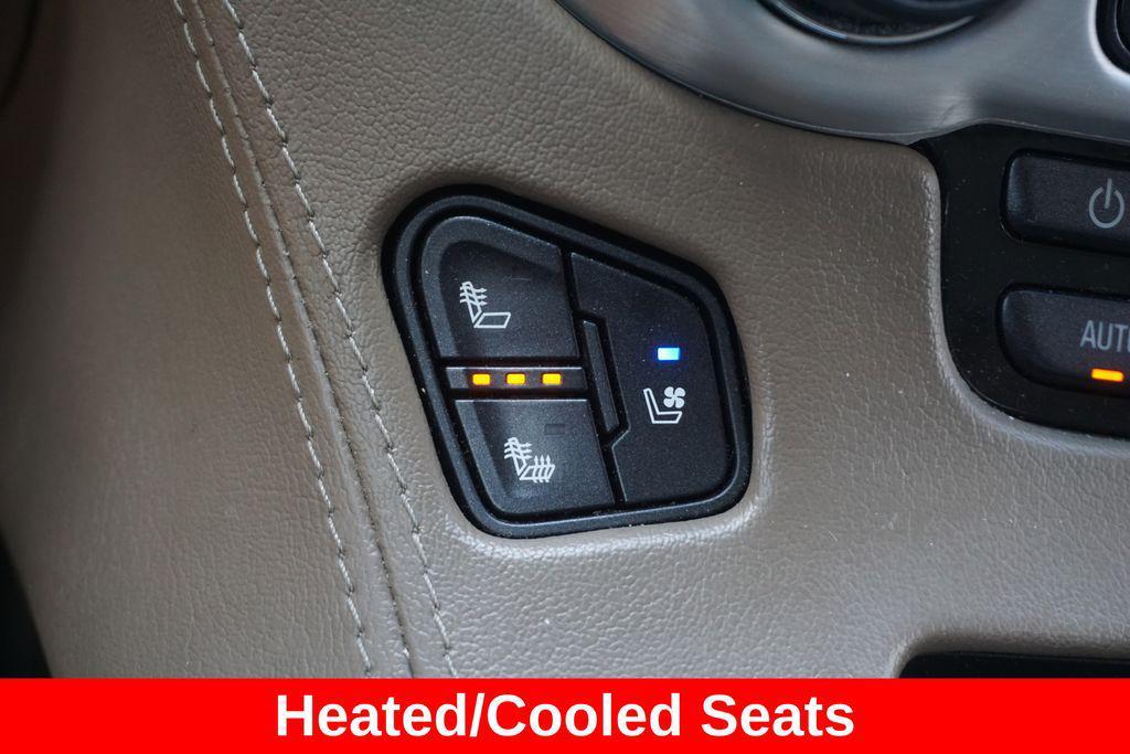 used 2019 GMC Yukon XL car, priced at $26,809