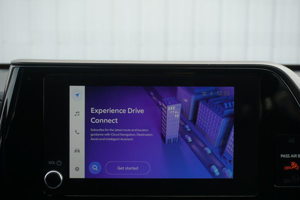 used 2023 Toyota Highlander car, priced at $33,755