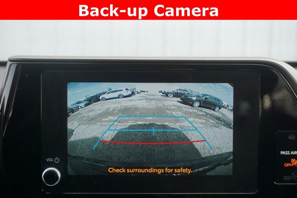 used 2023 Toyota Highlander car, priced at $33,755