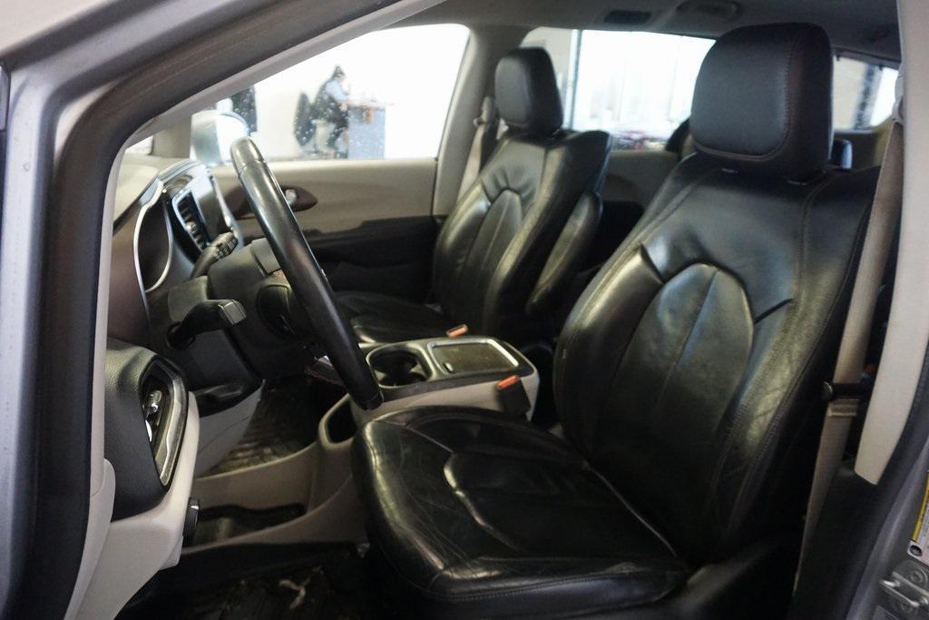used 2017 Chrysler Pacifica car, priced at $10,997