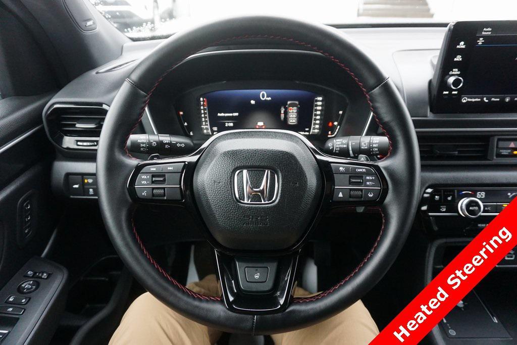 used 2025 Honda Pilot car, priced at $46,997