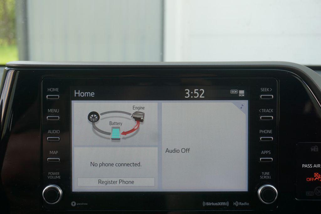 used 2021 Toyota Highlander Hybrid car, priced at $31,656