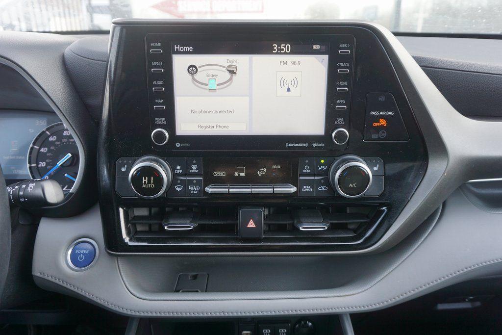 used 2021 Toyota Highlander Hybrid car, priced at $32,571