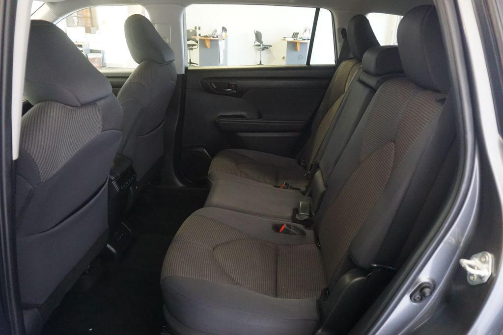 used 2024 Toyota Highlander car, priced at $32,563