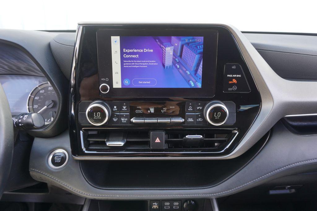 used 2024 Toyota Highlander car, priced at $32,563