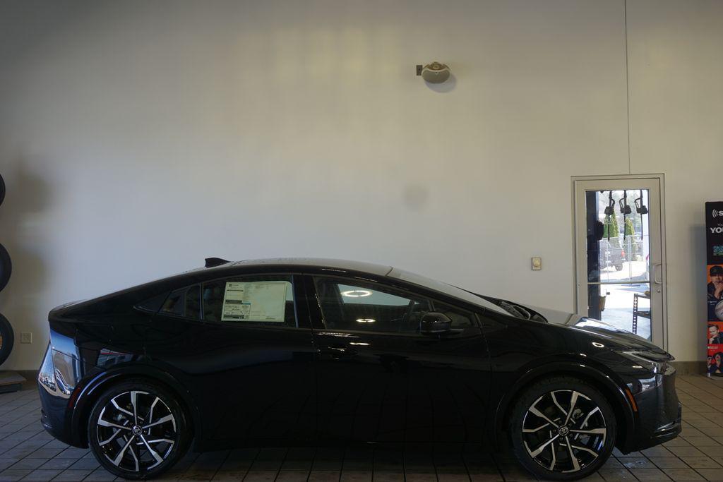new 2026 Toyota Prius Plug-In Hybrid car, priced at $45,527