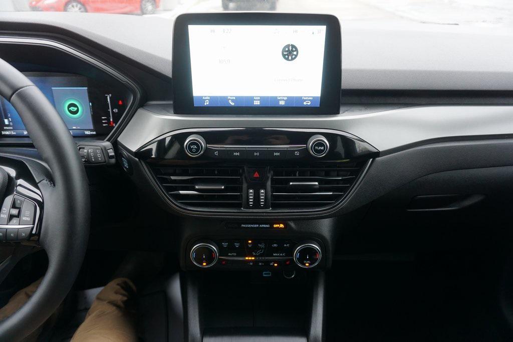 used 2023 Ford Escape car, priced at $21,347