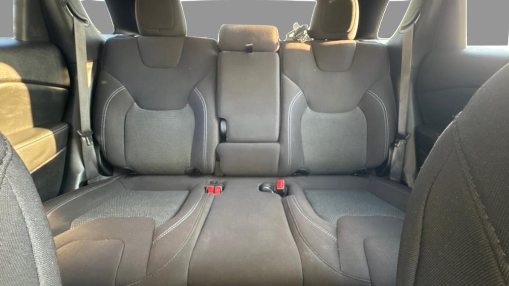 used 2020 Jeep Cherokee car, priced at $14,995