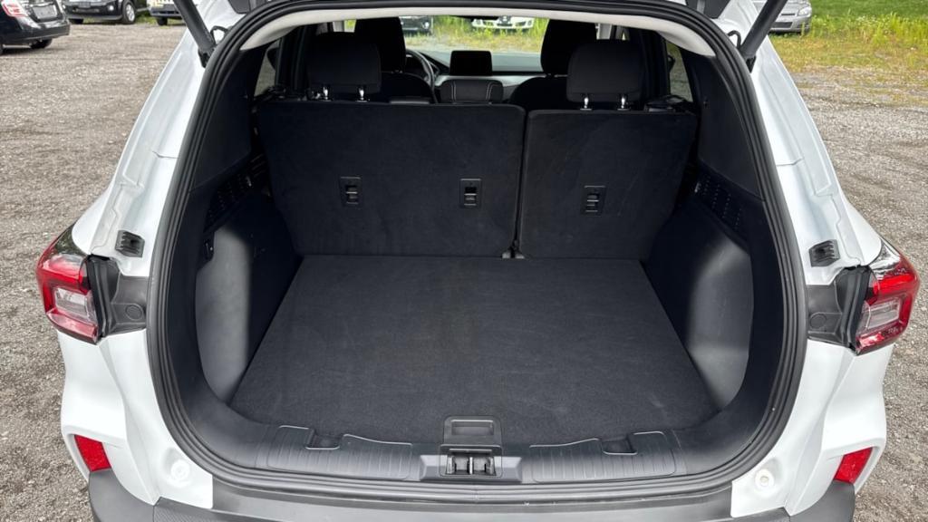 used 2024 Ford Escape car, priced at $24,995