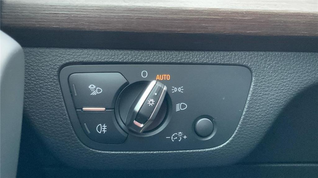 used 2024 Audi Q5 car, priced at $27,995