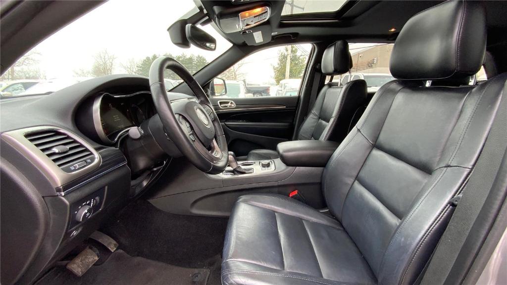 used 2021 Jeep Grand Cherokee car, priced at $22,295