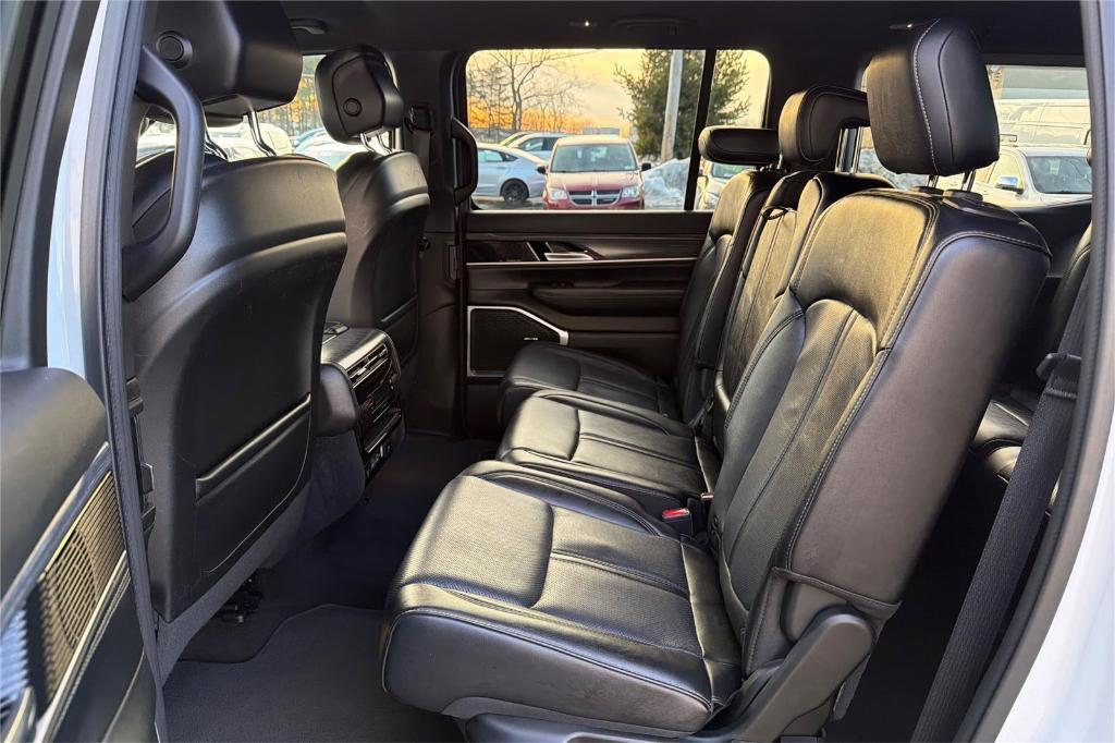 used 2024 Jeep Wagoneer car, priced at $39,995