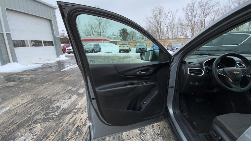used 2024 Chevrolet Equinox car, priced at $21,495