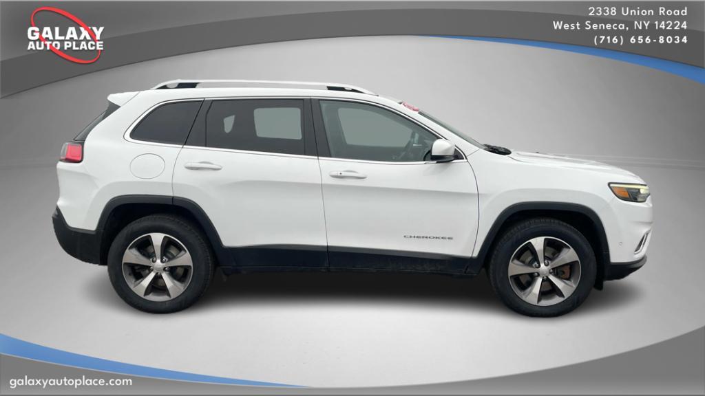 used 2021 Jeep Cherokee car, priced at $17,995