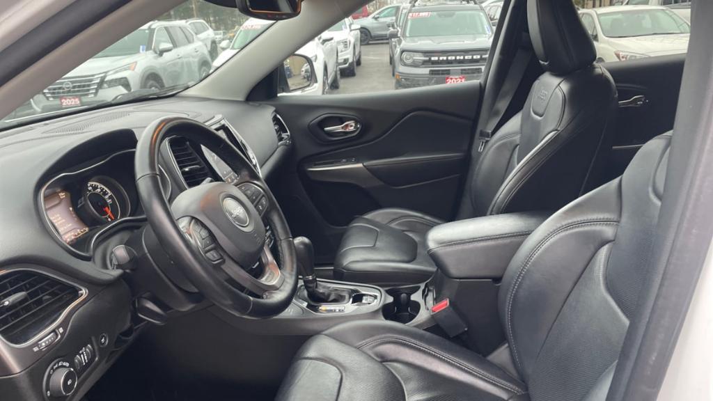 used 2021 Jeep Cherokee car, priced at $17,995