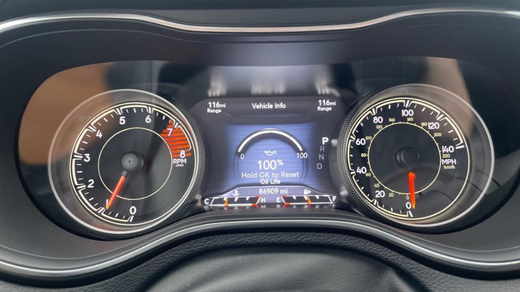 used 2021 Jeep Cherokee car, priced at $17,995