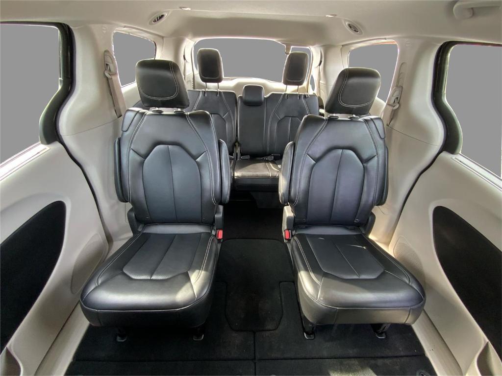 used 2024 Chrysler Pacifica car, priced at $27,295